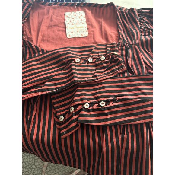 Free People Caroline Crop Top NWT New Pinstripe Puff Shoulder size S - Picture 5 of 9